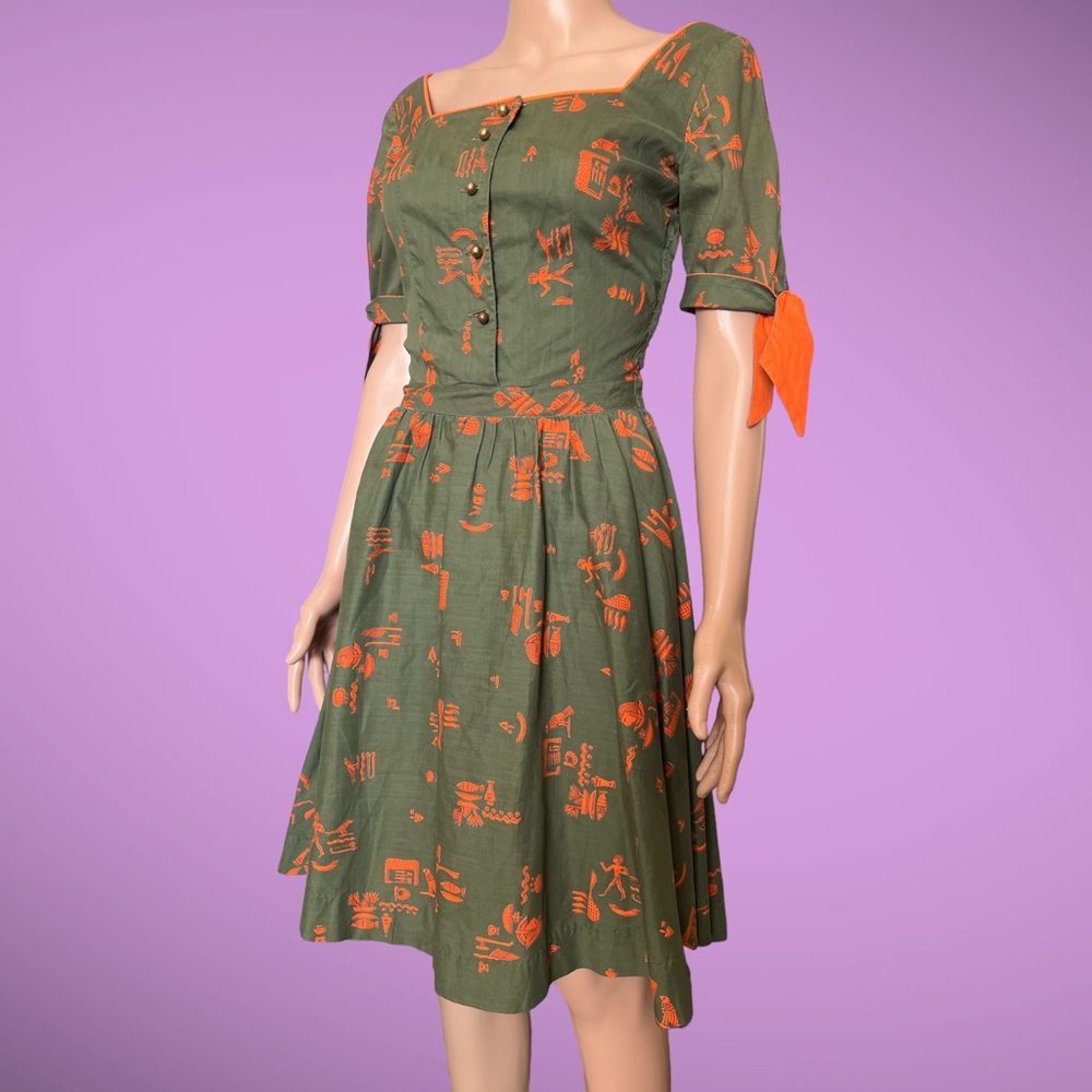 1950’s Egyptian Hieroglyphs Dress